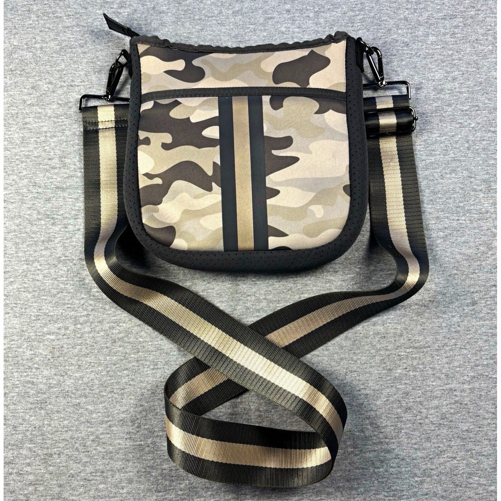 Haute Shore Gray Camo Crossbody Bag Zip Pockets Adjustable Detachable Strap